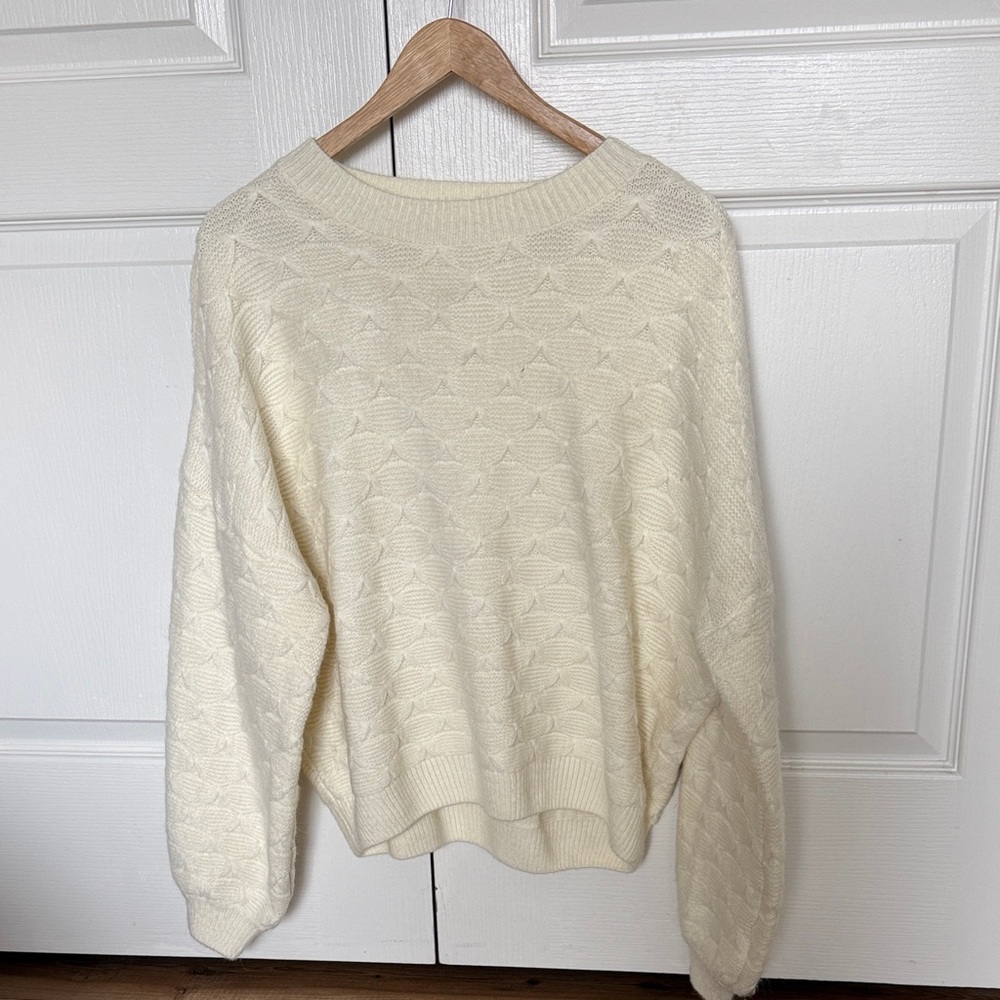 Women's Cream Cable-Textured Crewneck Sweater